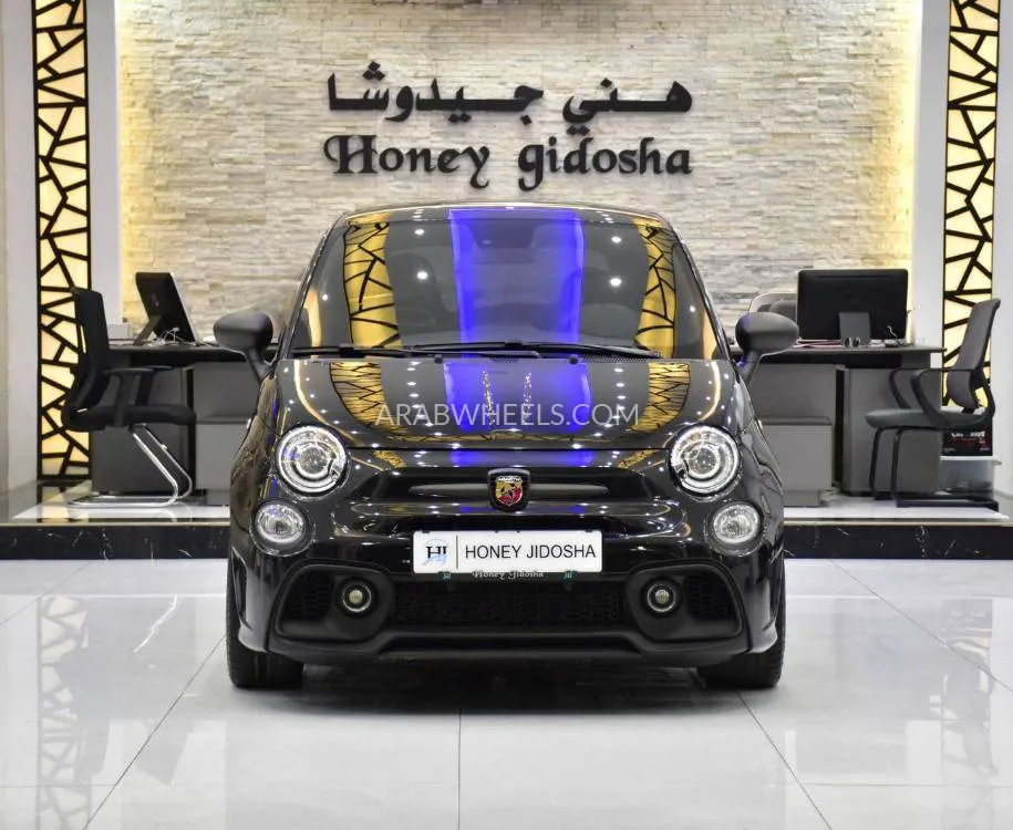 Abarth 695 2023 for Sale in Dubai Image-2