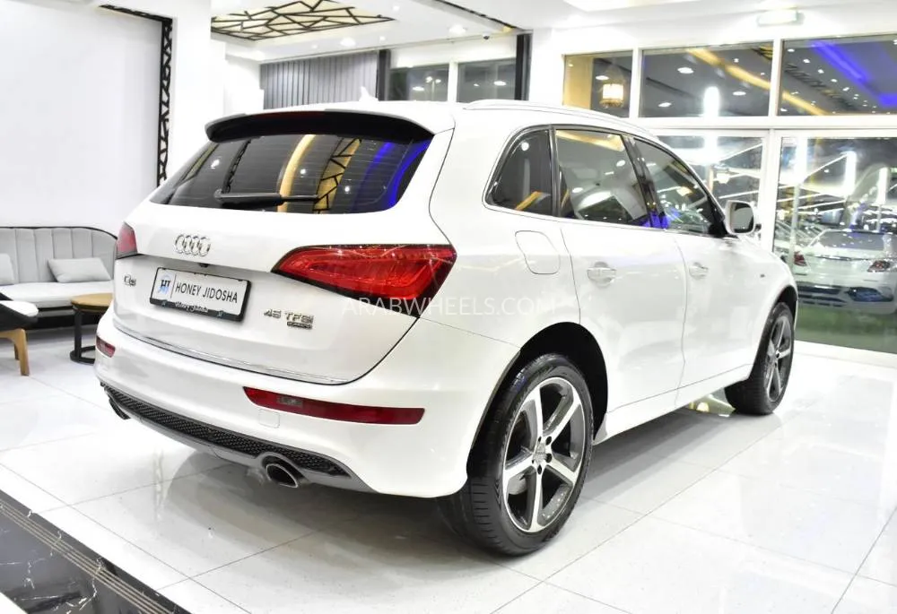 Audi Q5 2016 for Sale in Dubai Image-6
