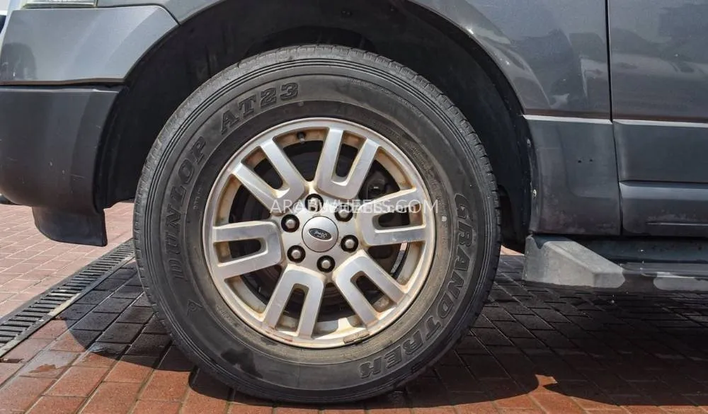 Ford Expedition 2011 for Sale in Dubai Image-16