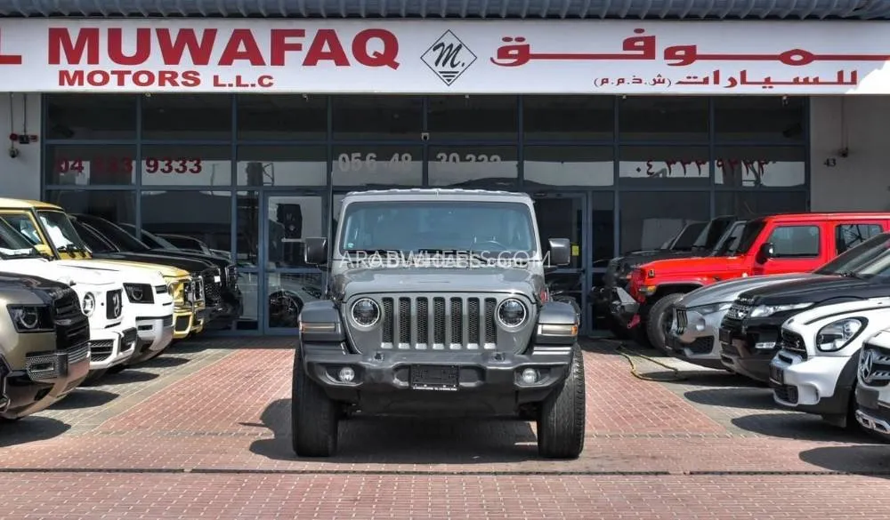 Jeep Wrangler 2018 for Sale in Dubai Image-2