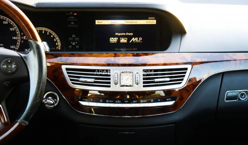 Mercedes Benz CLS Class 2007 for Sale in Dubai Image-8