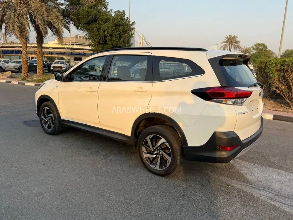 Toyota Rush 2019 for Sale in Dubai Image-5