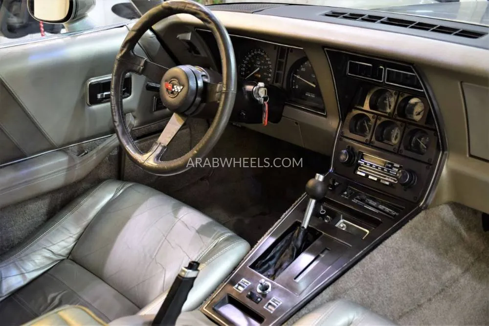 Chevrolet Corvette 1982 for Sale in Dubai Image-13