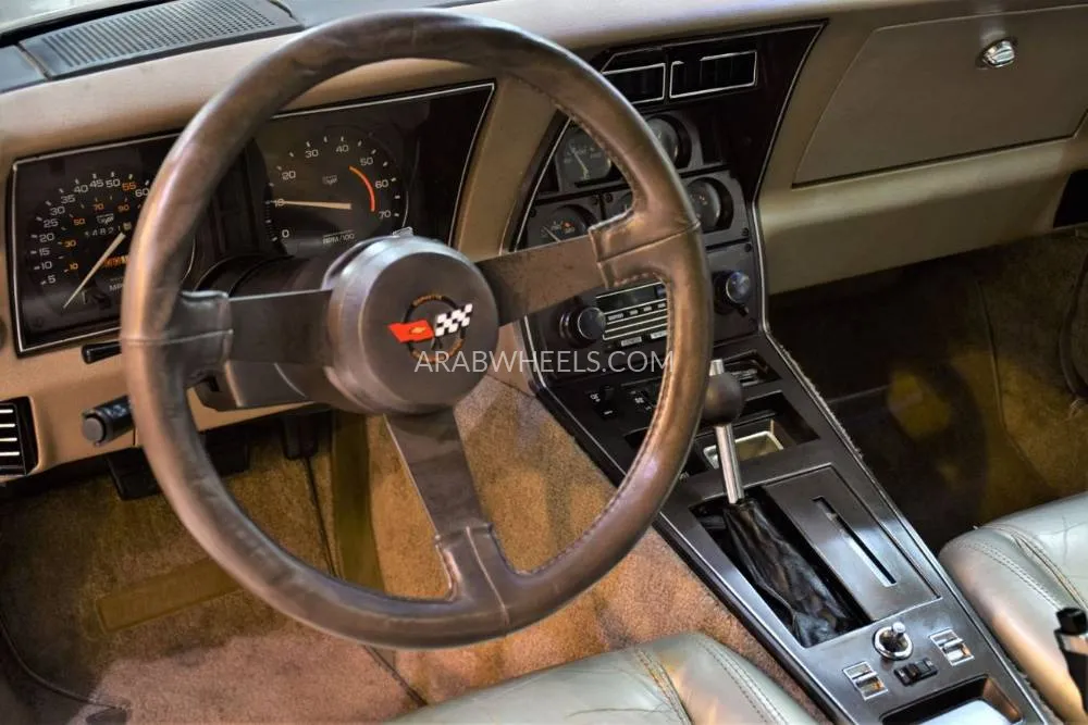 Chevrolet Corvette 1982 for Sale in Dubai Image-14