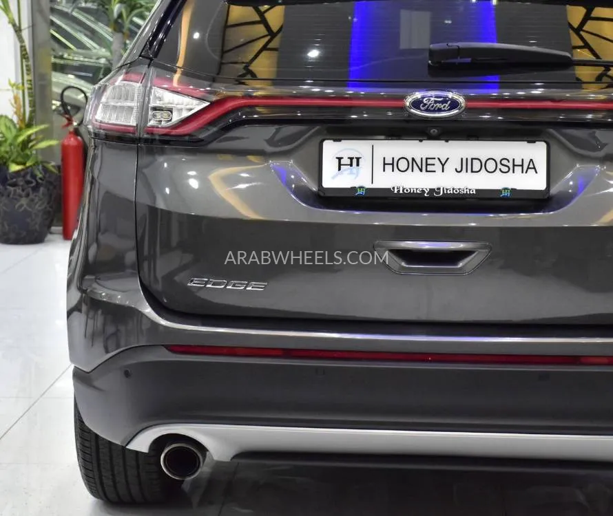 Ford Edge 2018 for Sale in Dubai Image-8