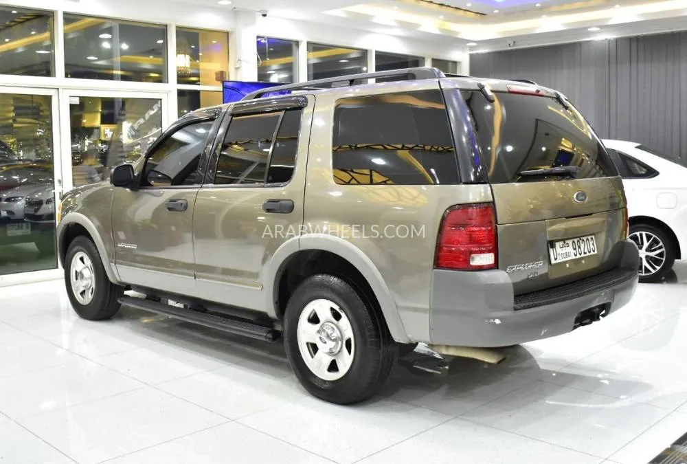 Ford Explorer 2002 for Sale in Dubai Image-7