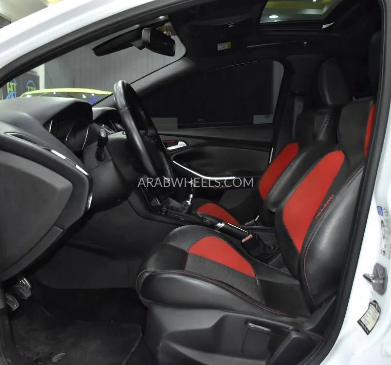 فورد فوكس 2017 for Sale in دبي Image-10