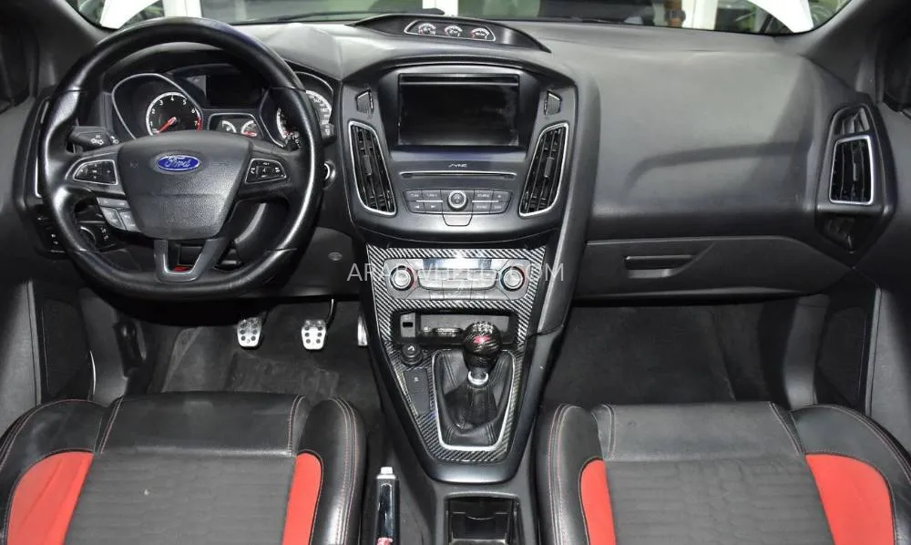 فورد فوكس 2017 for Sale in دبي Image-11