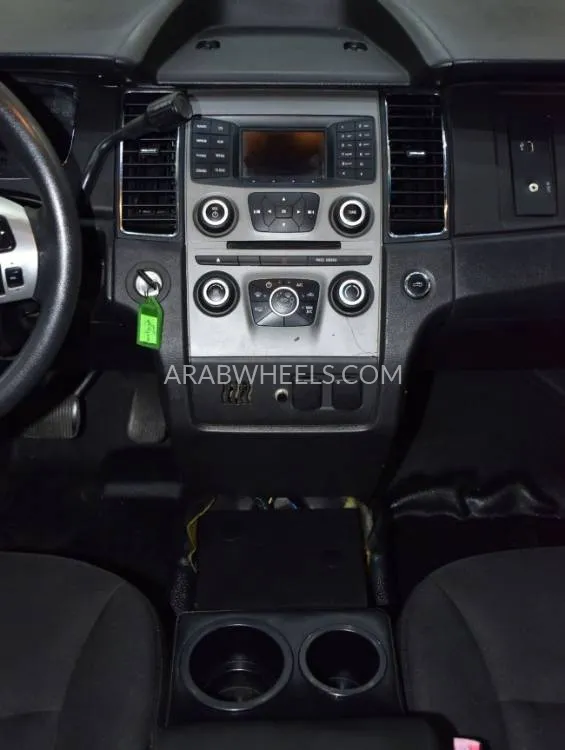 Ford Taurus 2015 for Sale in Dubai Image-13