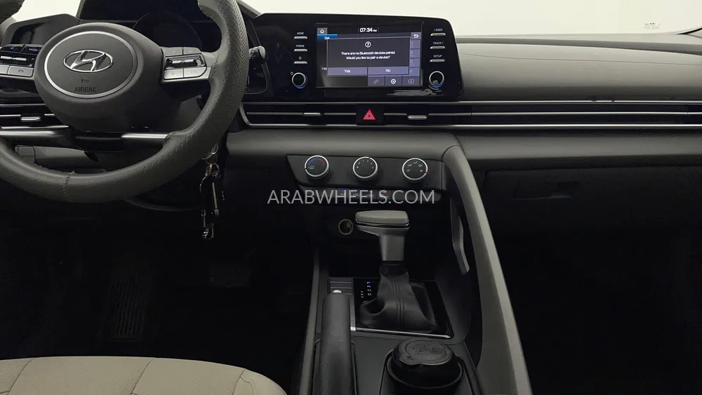 هيونداي إلنترا 2022 for Sale in دبي Image-14