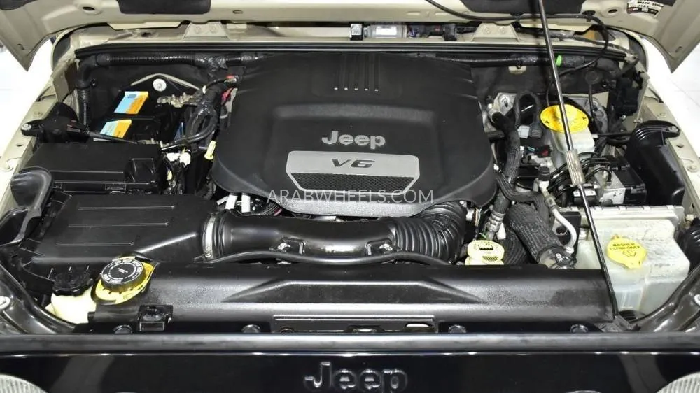 Jeep Wrangler 2018 for Sale in Dubai Image-18