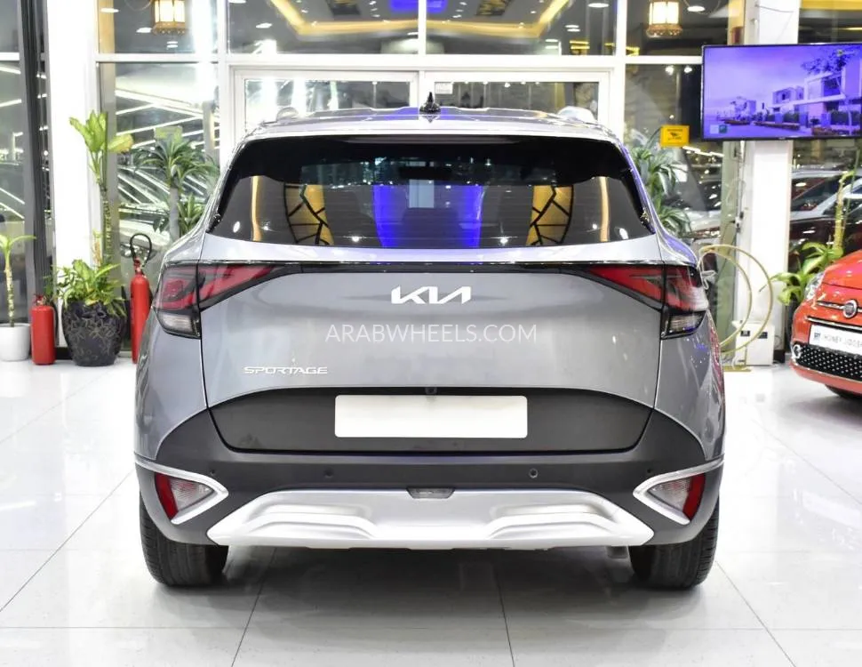Kia Sportage 2023 for Sale in Dubai Image-5