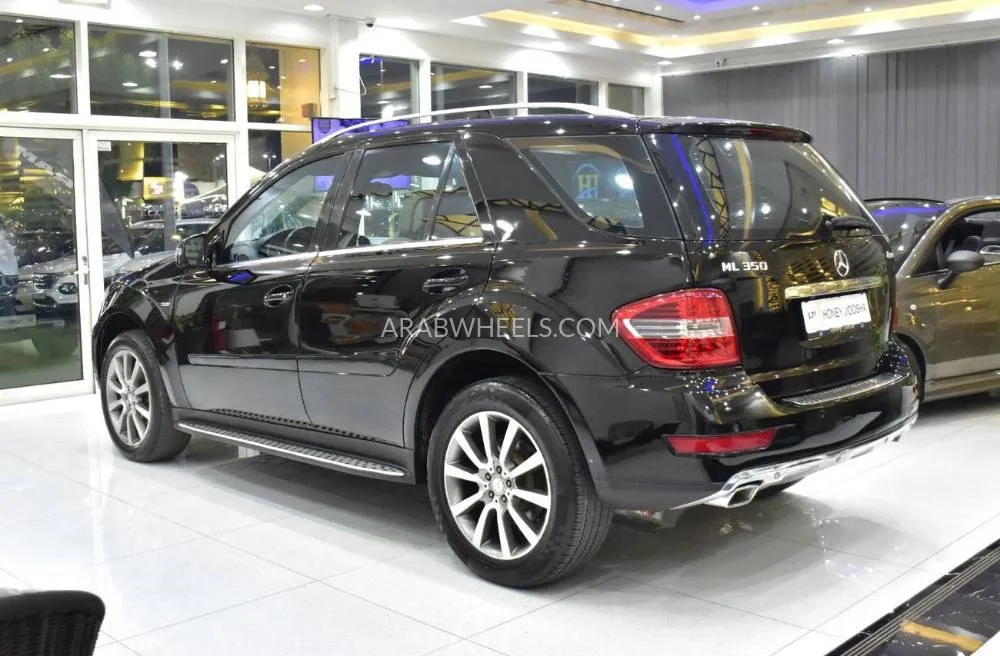 Mercedes Benz ML Class 2011 for Sale in Dubai Image-7