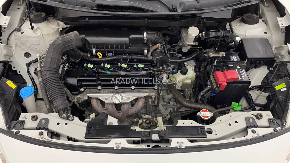 Suzuki Dzire 2022 for Sale in Dubai Image-9