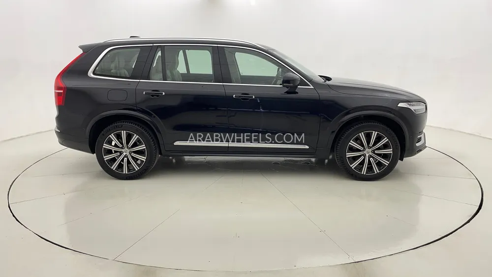 Volvo XC90 2023 for Sale in Dubai Image-2