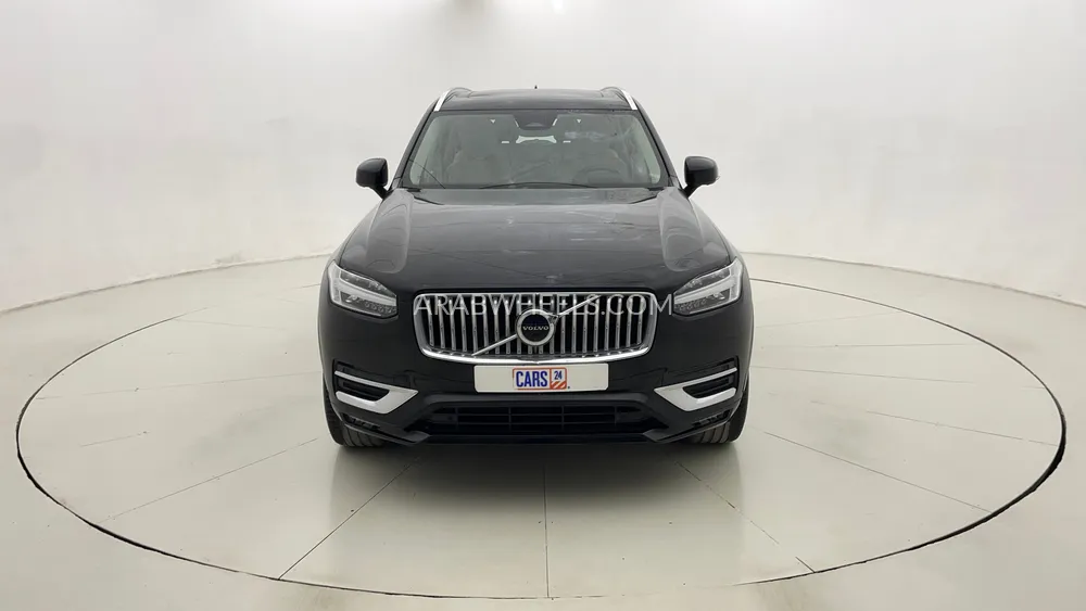 Volvo XC90 2023 for Sale in Dubai Image-8