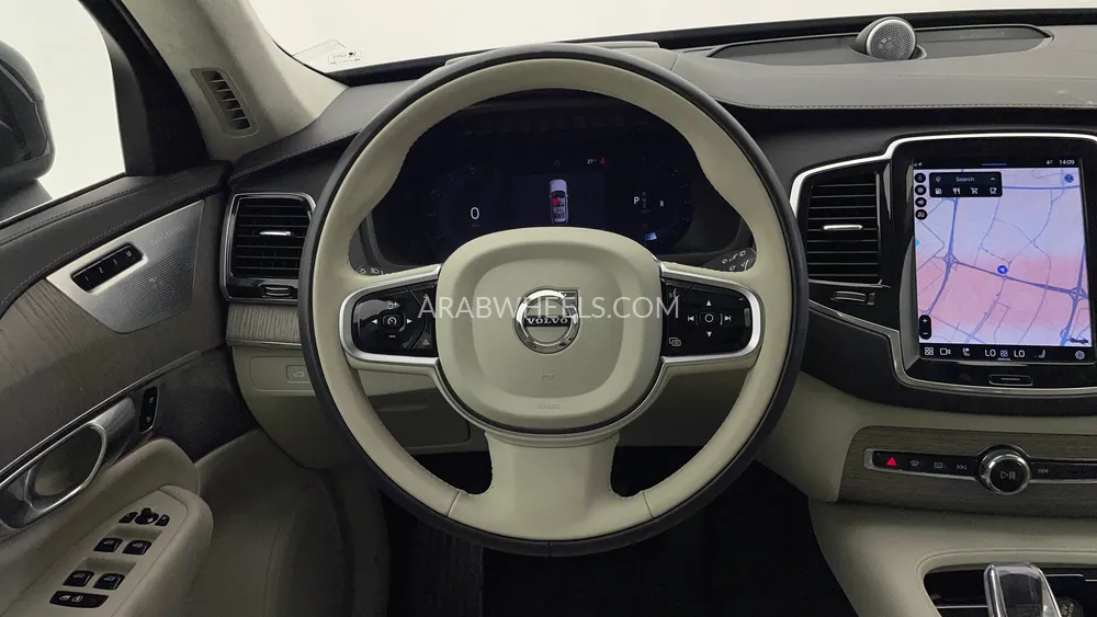 Volvo XC90 2023 for Sale in Dubai Image-19