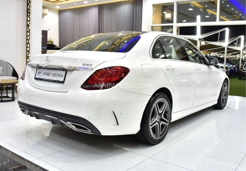 Mercedes Benz C Class 2020 for Sale in Dubai Image-6