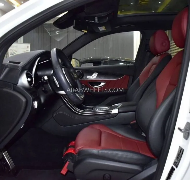 Mercedes Benz GLC Class 2021 for Sale in Dubai Image-10