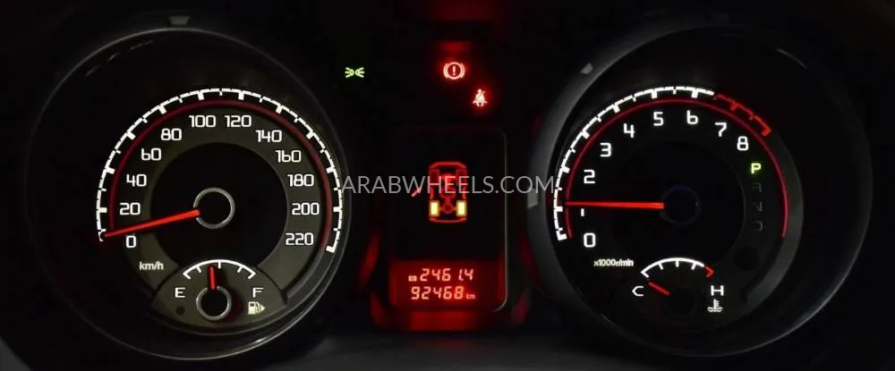 Mitsubishi Pajero 2018 for Sale in Dubai Image-13