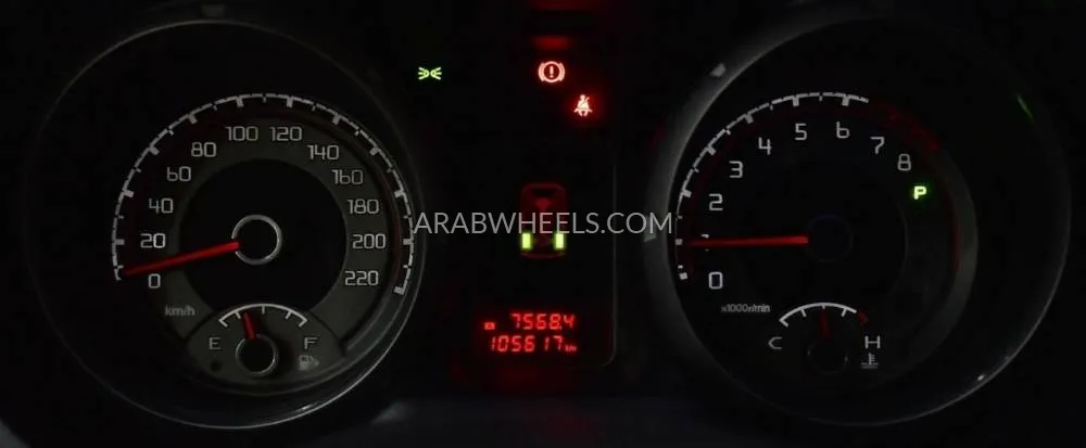 Mitsubishi Pajero 2018 for Sale in Dubai Image-13