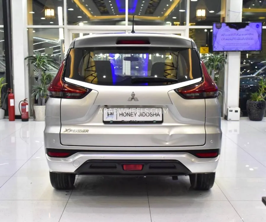 Mitsubishi Xpander 2022 for Sale in Dubai Image-5