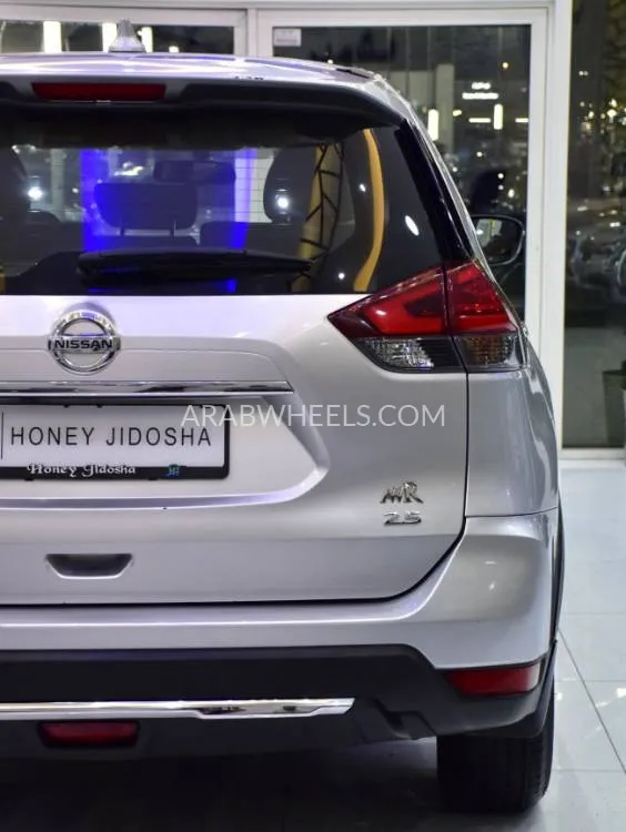 Nissan X-Trail 2021 for Sale in Dubai Image-9