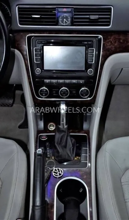 Volkswagen Passat 2013 for Sale in Dubai Image-15
