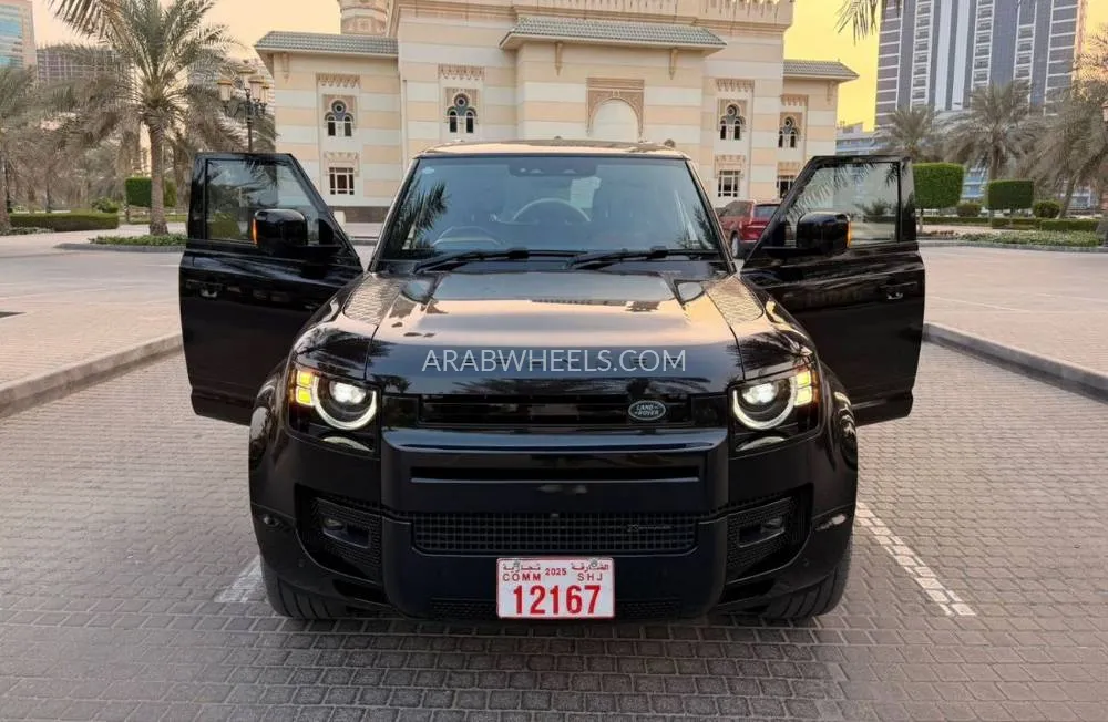 Land Rover Defender 2024 for Sale in Dubai Image-3