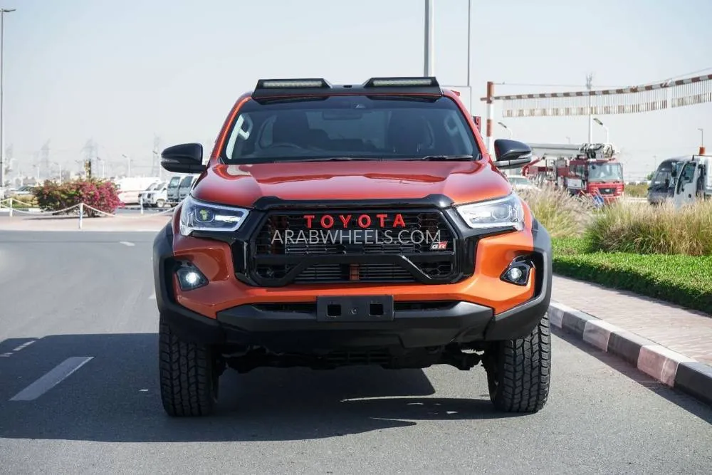 تويوتا هايلوكس 2024 for Sale in دبي Image-5