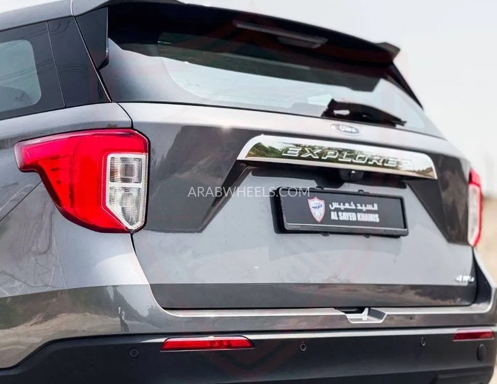Ford Explorer 2023 for Sale in Sharjah Image-7
