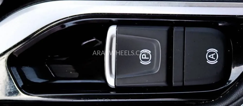 JAC JS4 2023 for Sale in Sharjah Image-16