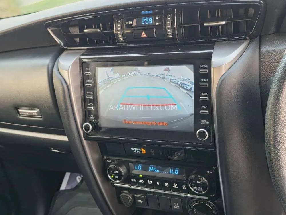 Toyota Fortuner 2024 for Sale in Dubai Image-11
