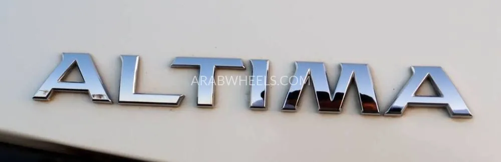 Nissan Altima 2022 for Sale in Sharjah Image-7