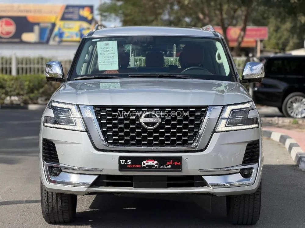 Nissan Patrol 2022 for Sale in Dubai Image-2