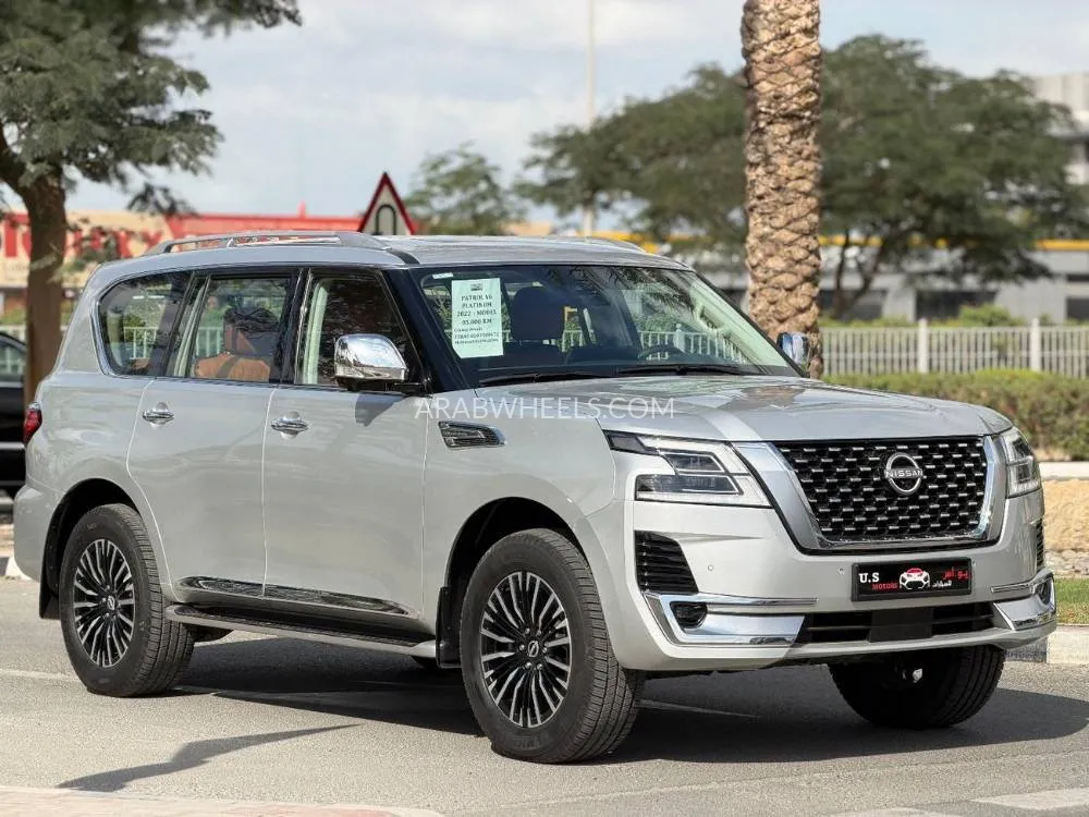 Nissan Patrol 2022 for Sale in Dubai Image-5