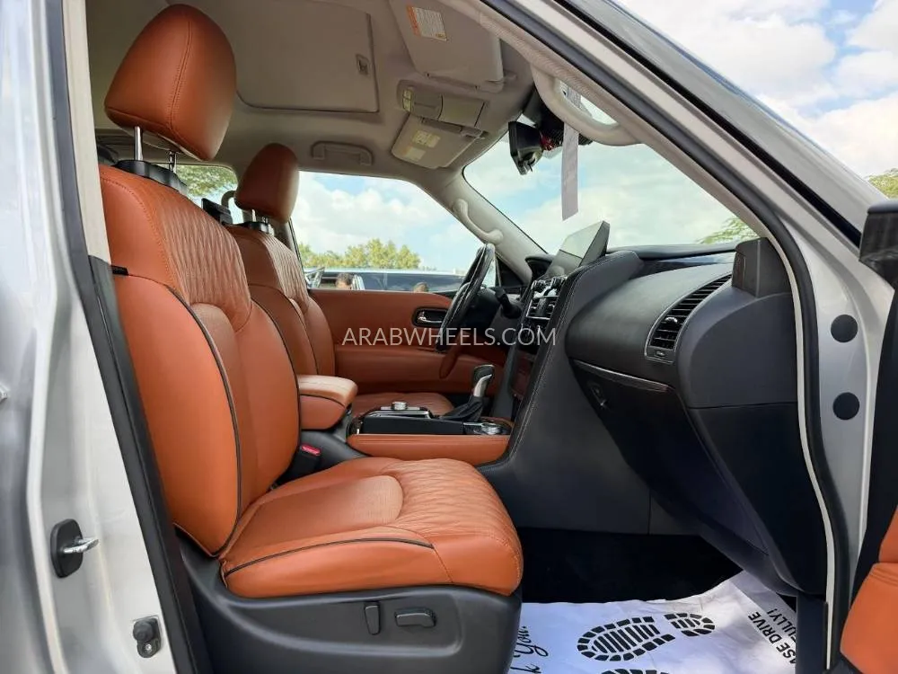 Nissan Patrol 2022 for Sale in Dubai Image-18
