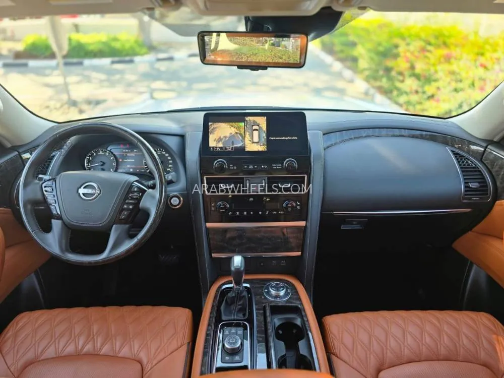 Nissan Patrol 2023 for Sale in Dubai Image-12