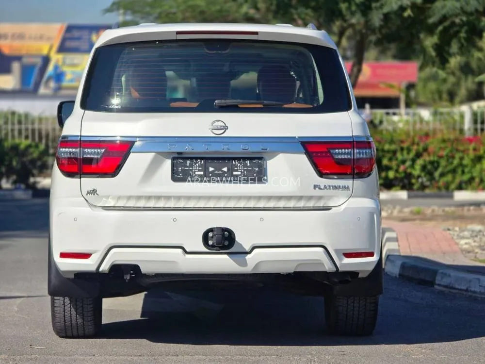Nissan Patrol 2023 for Sale in Dubai Image-15