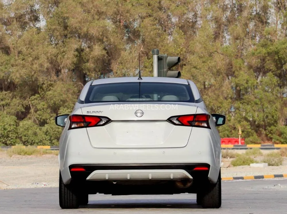 Nissan Sunny 2022 for Sale in Sharjah Image-5