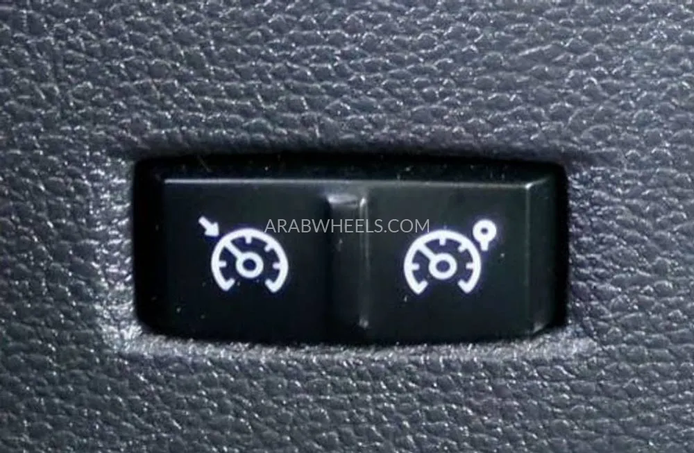 Renault Duster 2020 for Sale in Sharjah Image-14