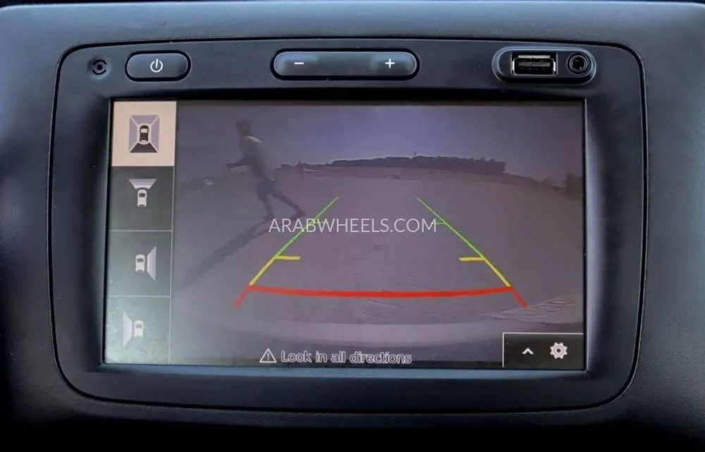 Renault Duster 2020 for Sale in Sharjah Image-16