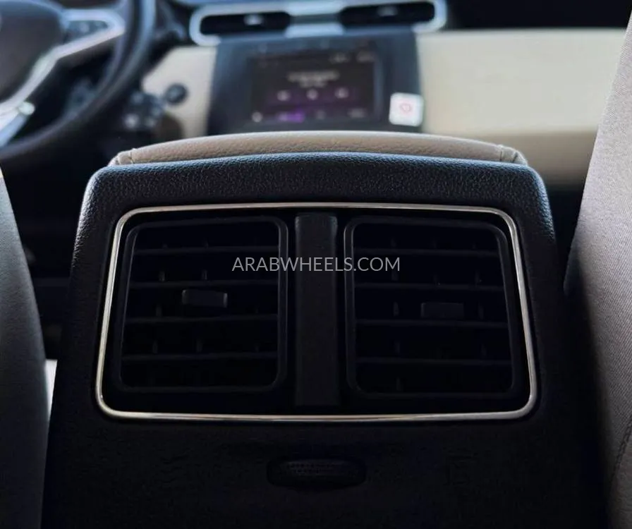 Renault Duster 2020 for Sale in Sharjah Image-18