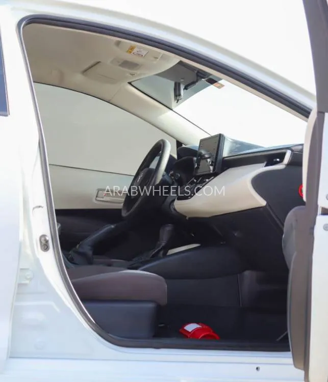 Toyota Corolla 2020 for Sale in Sharjah Image-10