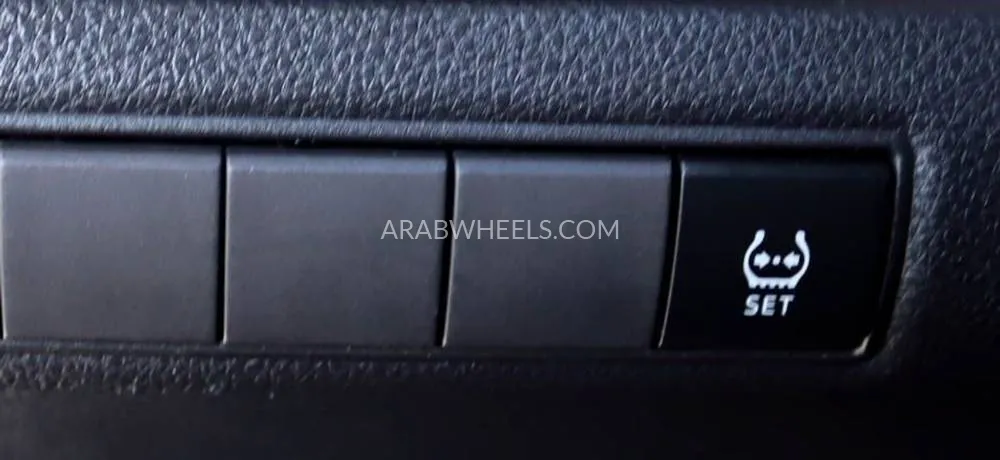 Toyota Corolla 2020 for Sale in Sharjah Image-17