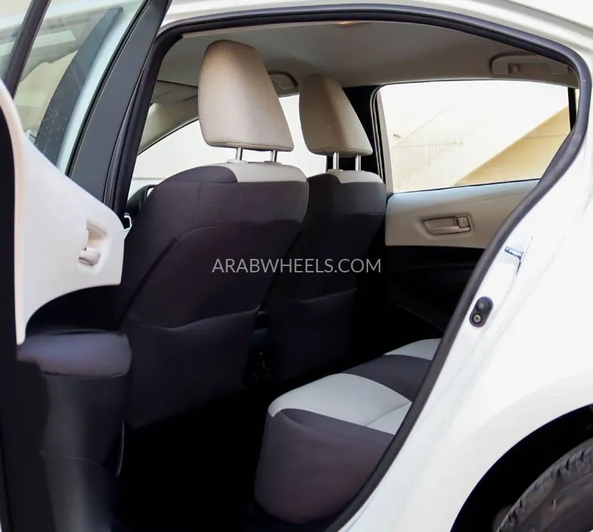 Toyota Corolla 2020 for Sale in Sharjah Image-11