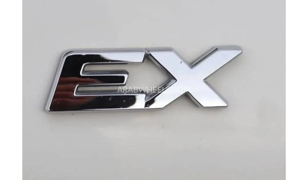 Toyota Rush 2023 for Sale in Sharjah Image-8