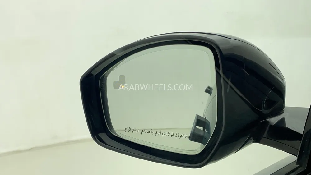 Land Rover Range Rover Evoque 2024 for Sale in Dubai Image-56