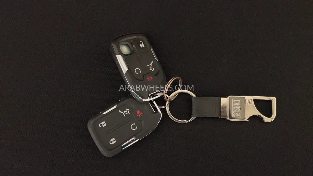 GMC Acadia 2023 for Sale in Dubai Image-46