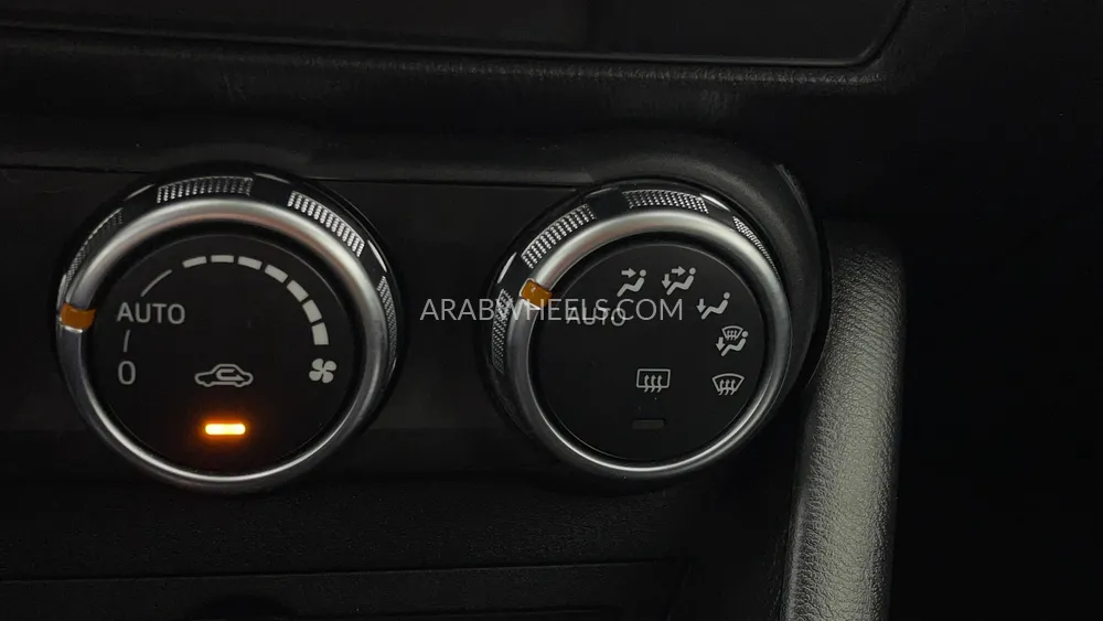 Mazda CX 3 2021 for Sale in Dubai Image-38